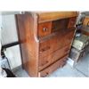 Image 2 : Vintage 4 Drawer Waterfall Dresser