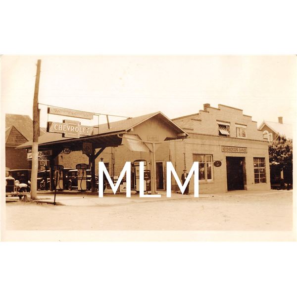 Chevrolet Mobiloil Gas Station Auto Garage Photo Postcard