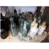 Image 3 : Shelf Lot Of Vintage Bottles