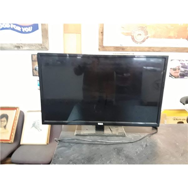 RCA 32" TV