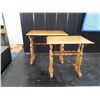 Image 2 : 2 Nesting Tables