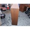 Image 2 : 3 Shelf Wood Display Cabinet