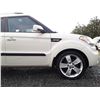 Image 24 : C6B --  2011 KIA SOUL PLUS, White, 202865 KM's