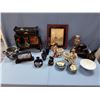 Image 1 : Jewelry Box, Pair Of Small Planters Made in Japan, Picture + Lots More