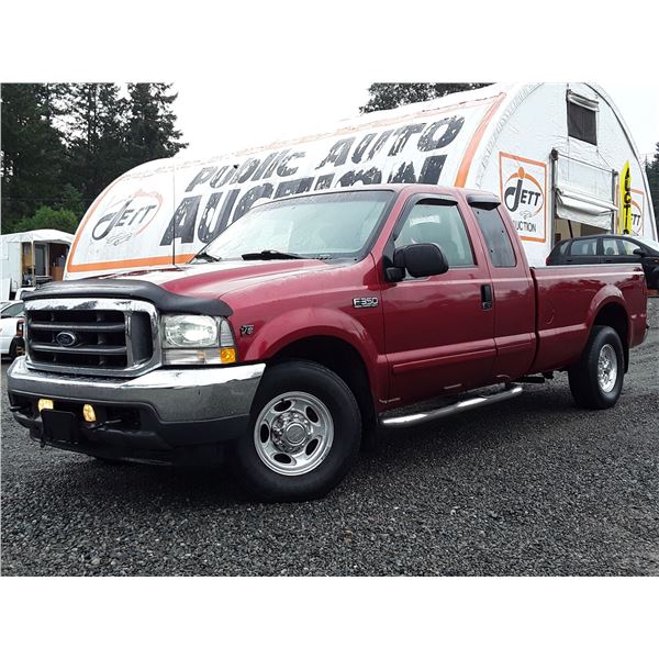 F6 --  2002 FORD F350 LARIAT SRW S.D, Red, 243508 KM's