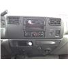 Image 60 : F6 --  2002 FORD F350 LARIAT SRW S.D, Red, 243508 KM's