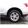 Image 17 : E4 --  2011 CHEVROLET EQUINOX LS , Grey, 133710 KM's