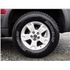 Image 16 : A12B --  2005 FORD ESCAPE XLT , Red, 289236 KM's