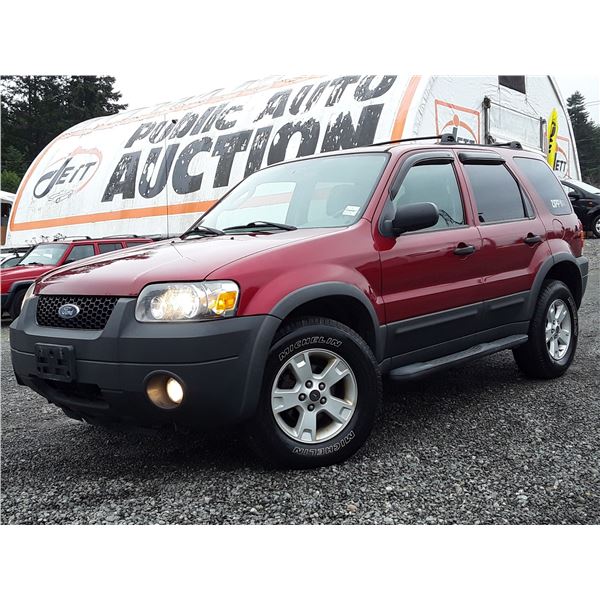 A12B --  2005 FORD ESCAPE XLT , Red, 289236 KM's