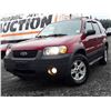 Image 2 : A12B --  2005 FORD ESCAPE XLT , Red, 289236 KM's