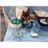 Image 2 : Lot Of Vases, Dishes + More