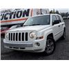 Image 2 : E5 --  2008 JEEP PATRIOT SPORT 4X4, White, 225760 KM's