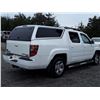 Image 8 : G5 --  2006 HONDA RIDGELINE RTL 4X4,, White, 155936 Miles