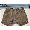 Image 2 : 1 Men's & 2 Children's lederhosen Leather Short