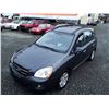 Image 2 : A6 --  2008 KIA RONDO LX , Grey, 219869 KM's  "NO RESERVE"
