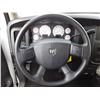 Image 35 : F6 --  2005 DODGE RAM 1500 ST QUAD CAB, White, 3254033 KM's
