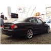 Image 8 : B2 --  2005 JAGUAR XTYPE 3.O AWD, Black, 120905 KM's
