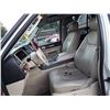 Image 52 : D5 --  2006 LINCOLN NAVIGATOR, White, 130441 Miles