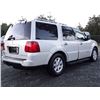 Image 8 : D5 --  2006 LINCOLN NAVIGATOR, White, 130441 Miles