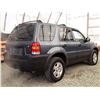 Image 8 : C5 --  2006 FORD ESCAPE XLT AWD, Blue, 213359 KM's