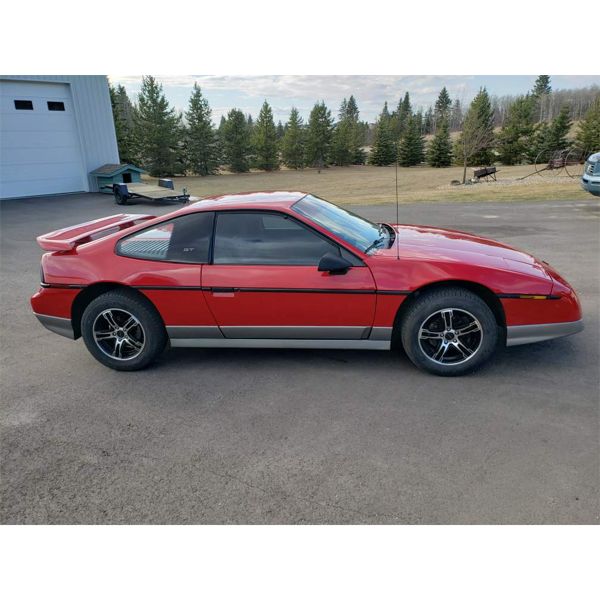 1986 PONTIAC FIERO