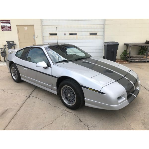 1987 PONTIAC FIERO GT