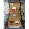 Image 1 : 2 Butter Dishes & 5 Sets of 4 Ramekins