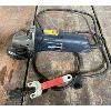Image 2 : LOT OF 2 - SHOP CREEPER AND MAKITA ANGLE GRINDER