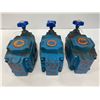 Image 2 : (3) Vickers #XT 10 3F 30  2850 PSI Max Reducing Valves