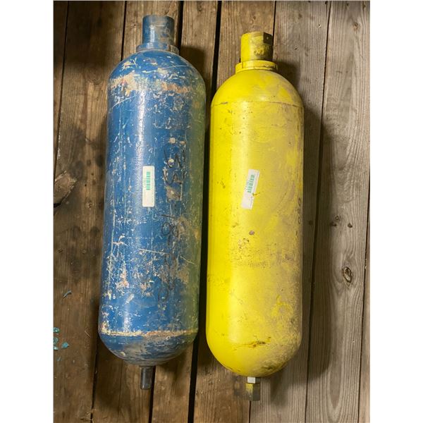 Lot of (2) 5 Gal Hydraulic Accumulators