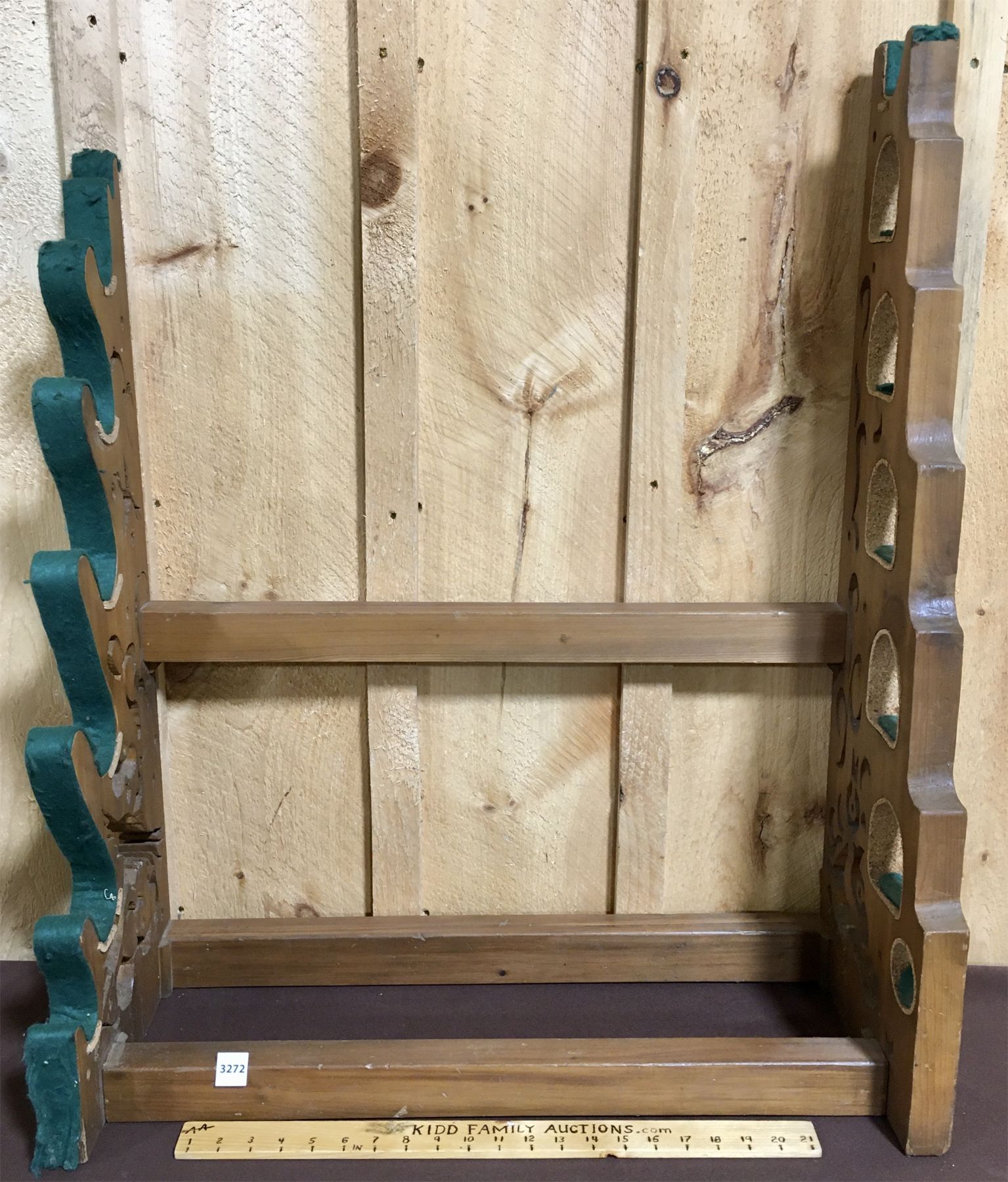 LARGE GUN RACK - 35IN X 29IN X 11IN