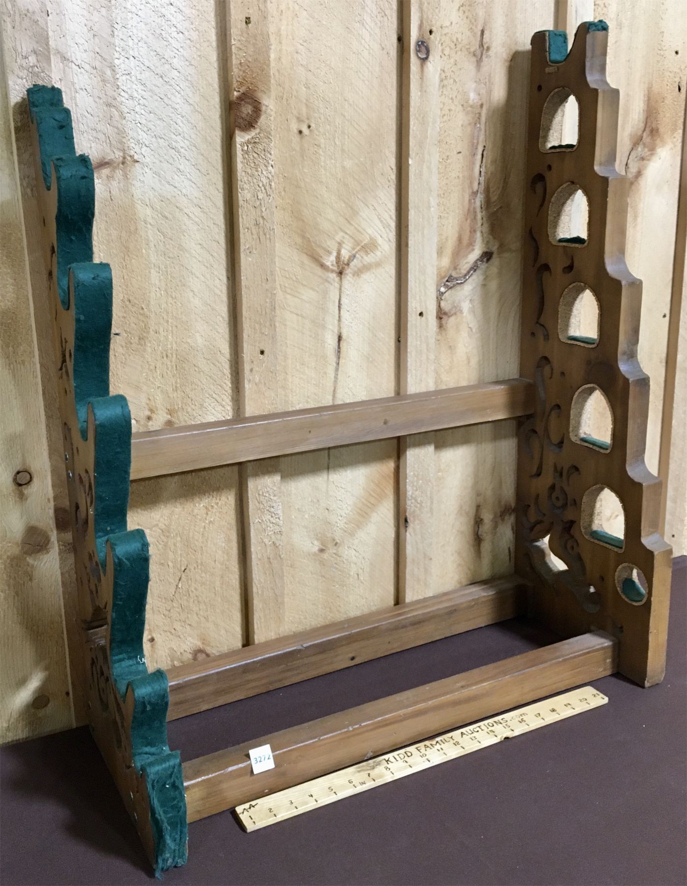 LARGE GUN RACK - 35IN X 29IN X 11IN