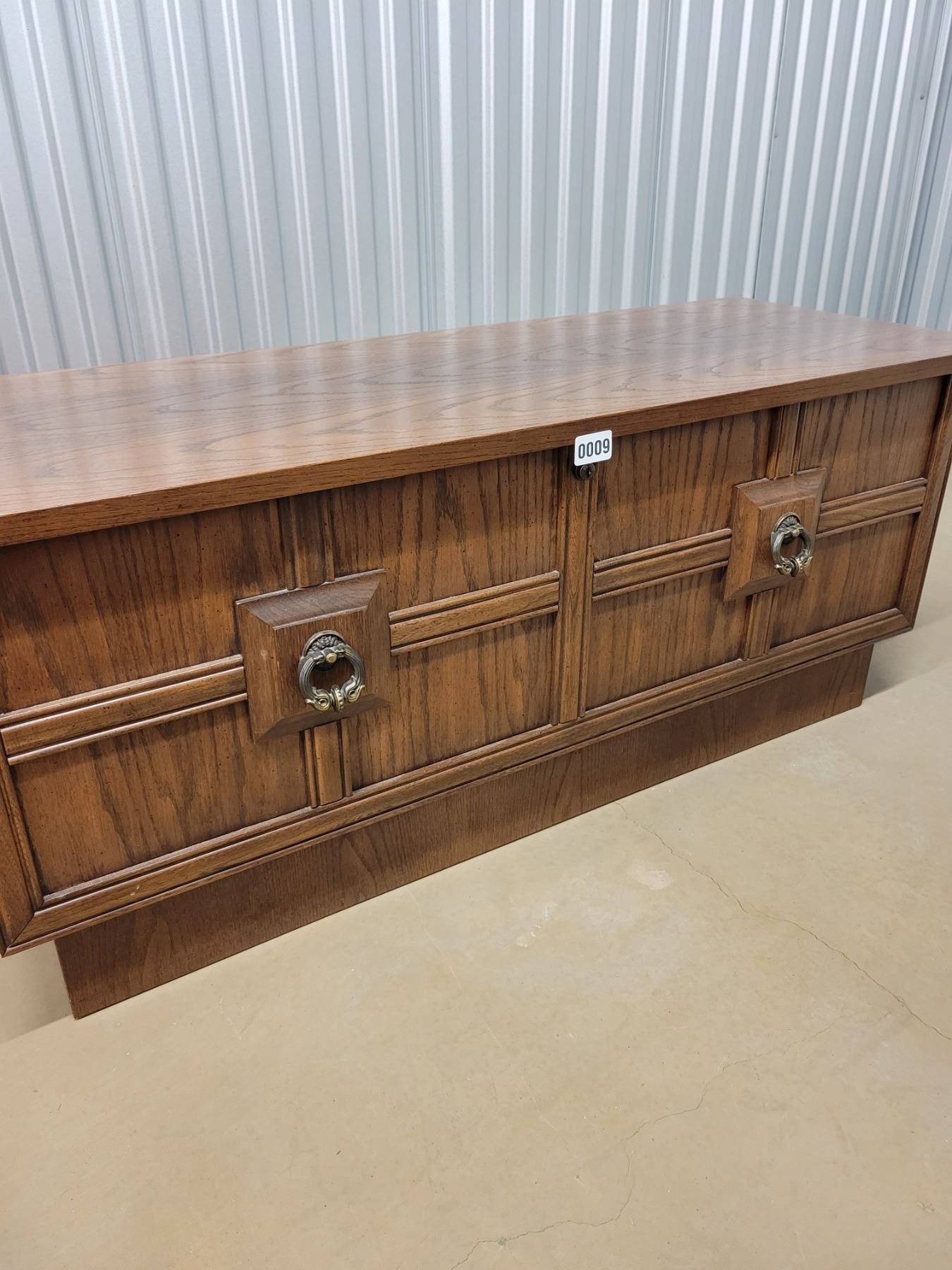 Cedar Hope Chest by Lane Chests 45"W x 17"D x 18.5"H Beck Auctions Inc.