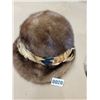 Image 2 : Allairds & A Boutique Hat Kates Canada Fur Hats - No Sizes