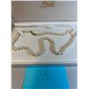Image 1 : 10K 18" Cultured Pearl Necklace On Silk
