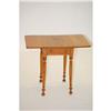 Image 2 : NEW ENGLAND SHERATON INLAID DROPLEAF STAND-WA