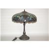 Image 2 : TIFFANY STYLE LEADED GLASS TABLE LAMP - CONTE