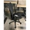 Image 2 : HERMAN MILLER MIRRA BLACK/GRAPHITE FULLY ADJUSTABLE TASK CHAIR