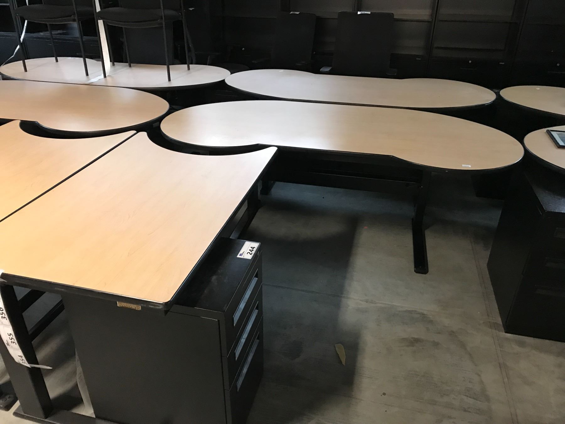 TEKNION MAPLE 6.5' HEIGHT ADJUSTABLE COMPUTER TABLE COMES WITH ...