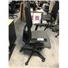 Image 2 : HON IGNITION 2 GREY/BLACK MESH BACK FULLY ADJUSTABLE TASK CHAIR