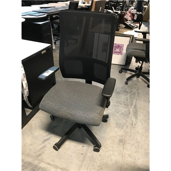 HON IGNITION 2 GREY/BLACK MESH BACK FULLY ADJUSTABLE TASK CHAIR