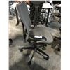 Image 2 : HERMAN MILLER MIRRA GREY/GREY FULLY ADJUSTABLE TASK CHAIR