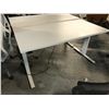 Image 2 : HERMAN MILLER WHITE ELECTRIC HEIGHT 5' ADJUSTABLE PROGRAMMERS TABLE