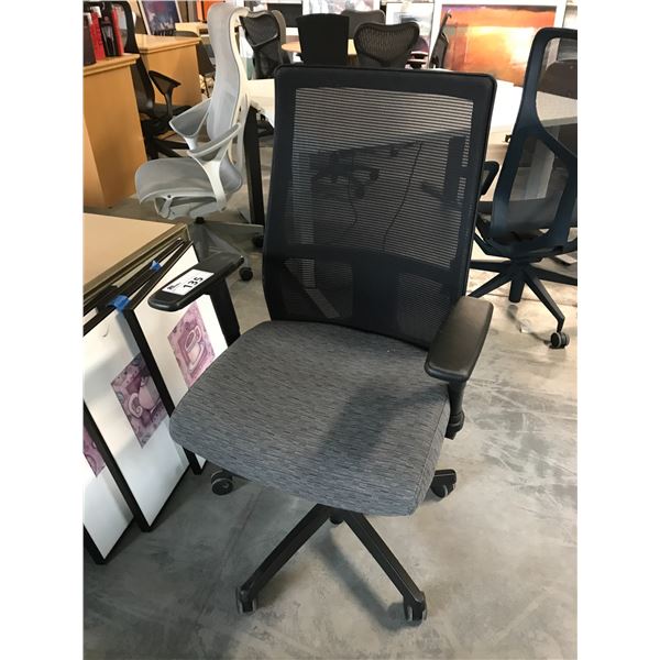 HON IGNITION 2 GREY/BLACK MESH BACK FULLY ADJUSTABLE TASK CHAIR