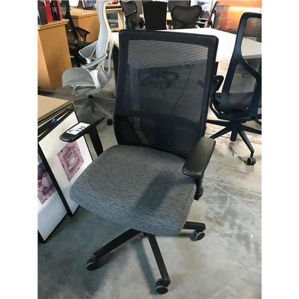 HON IGNITION 2 GREY/BLACK MESH BACK FULLY ADJUSTABLE TASK CHAIR