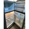 Image 2 : WHIRLPOOL STAINLESS STEEL FRIDGE/FREEZER COMBO - MODEL # WRTSFYM00