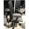 Image 2 : HON IGNITION 2 GREY/BLACK MESH BACK FULLY ADJUSTABLE TASK CHAIR