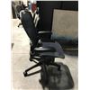 Image 2 : HERMAN MILLER AERON COBALT/GRAPHITE FULL ADJUSTABLE TASK CHAIR (SIZE C)