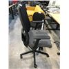 Image 2 : HON IGNITION 2 GREY MESH BACK FULLY ADJUSTABLE TASK CHAIR