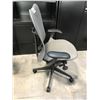 Image 2 : HERMAN MILLER MIRRA GREY FULLY ADJUSTABLE TASK CHAIR